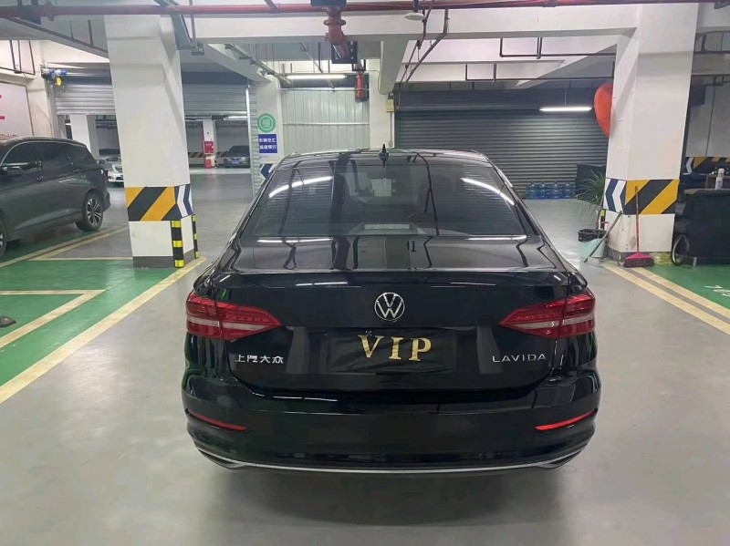 成都21年大众朗逸8