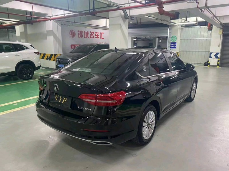 成都21年大众朗逸7