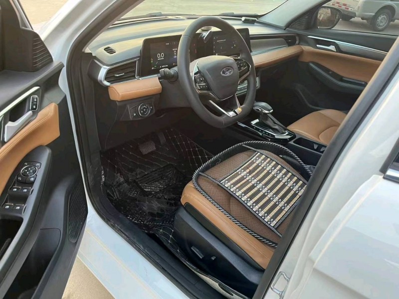 徐州22年福特福睿斯2