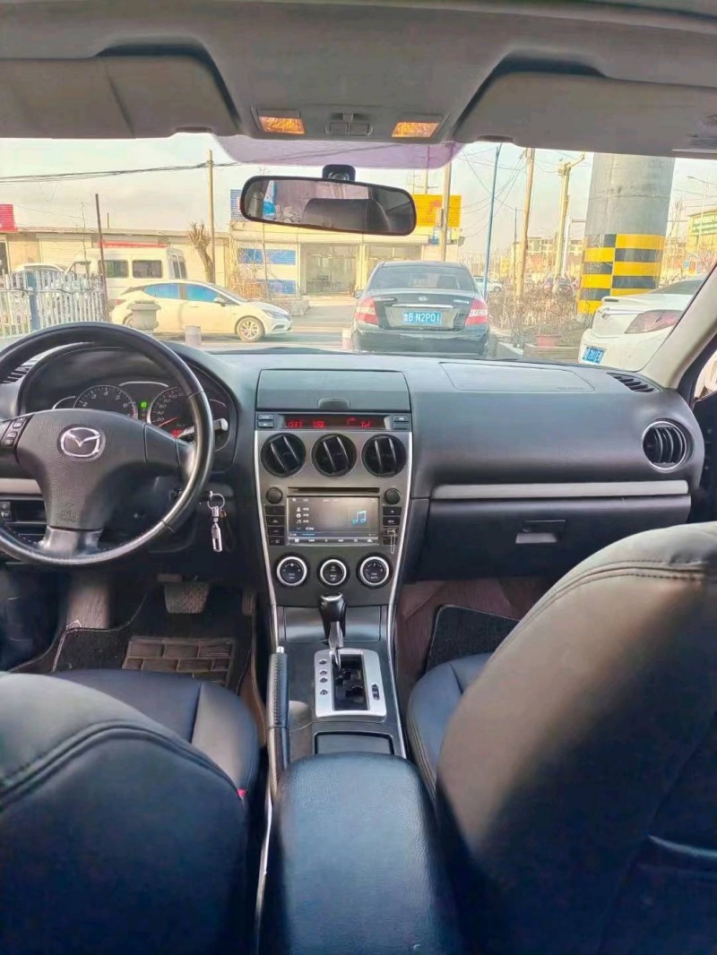 济南14年马自达64