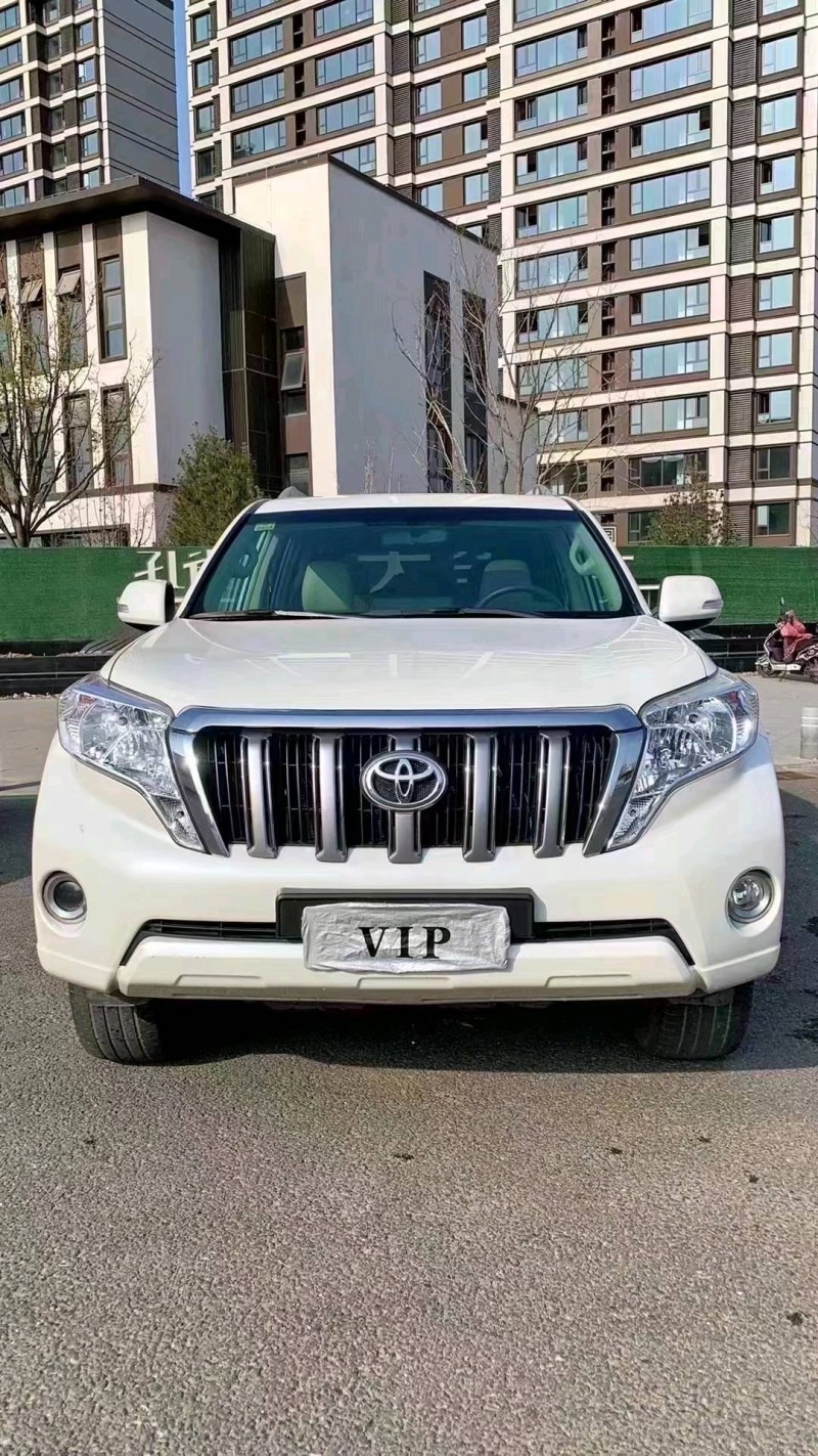 廊坊17年丰田普拉多1