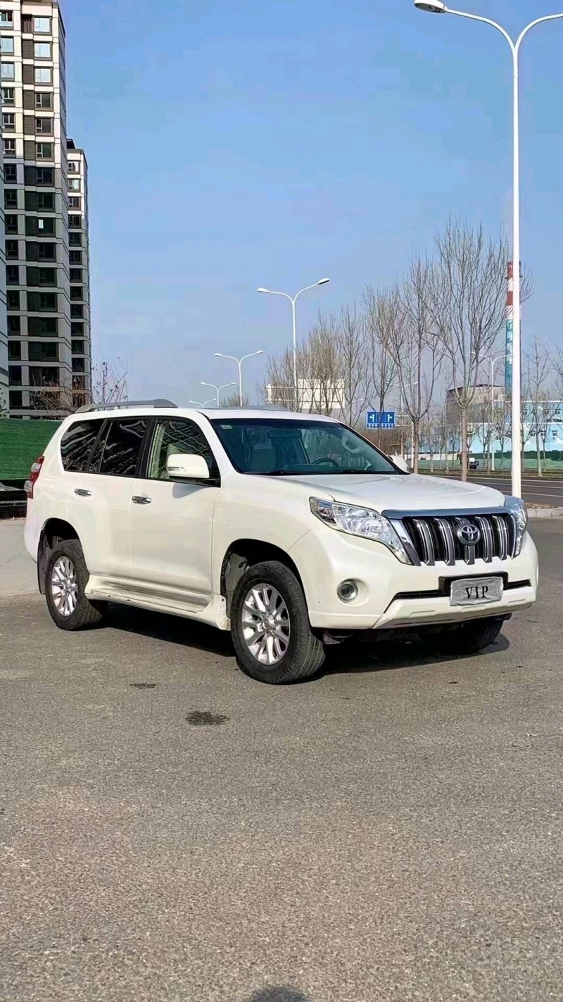 廊坊17年丰田普拉多3