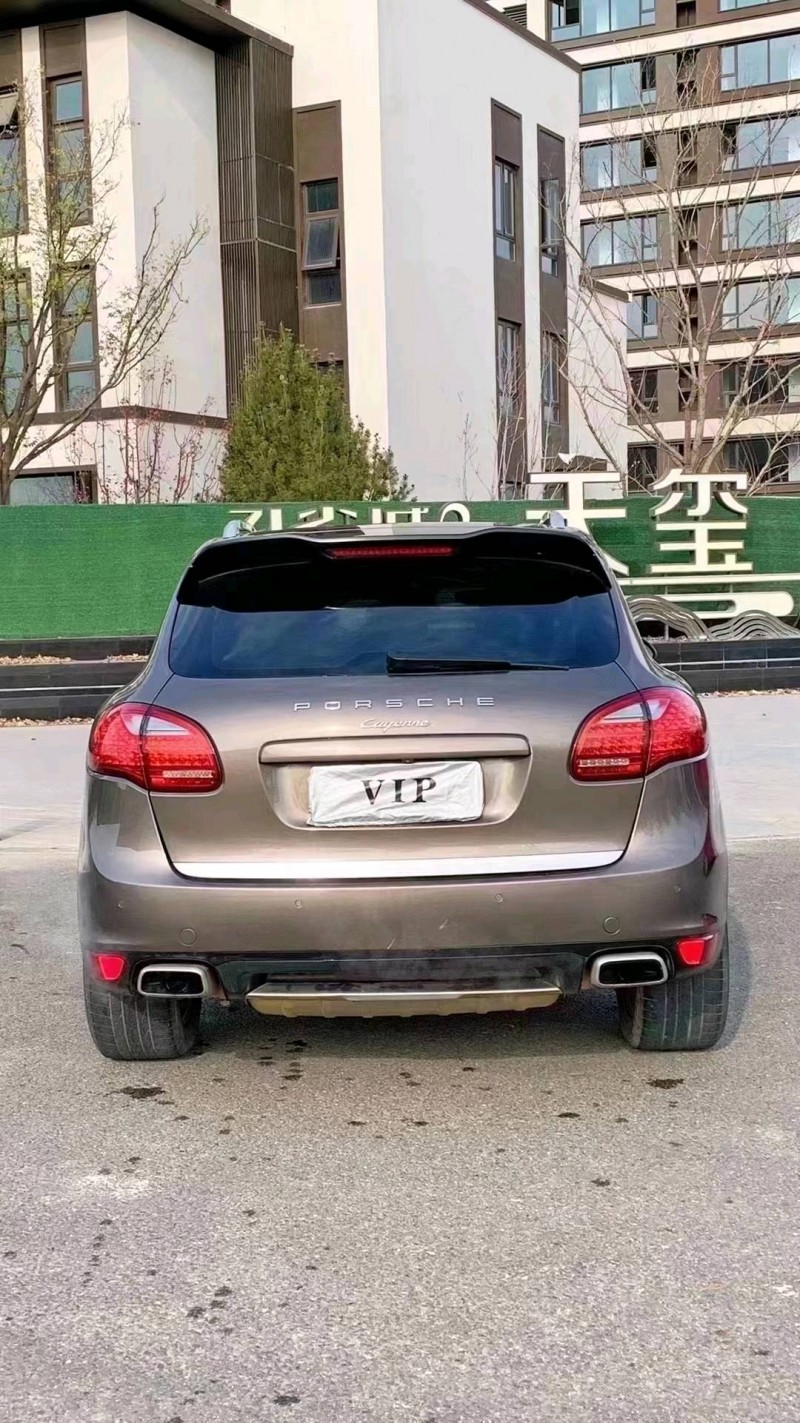廊坊12年保时捷卡宴9