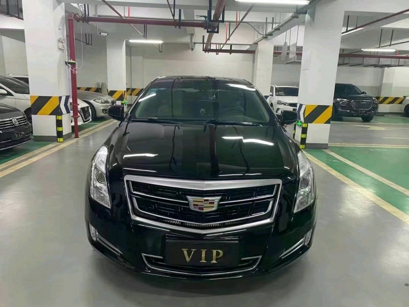 成都17年凯迪拉克XTS1