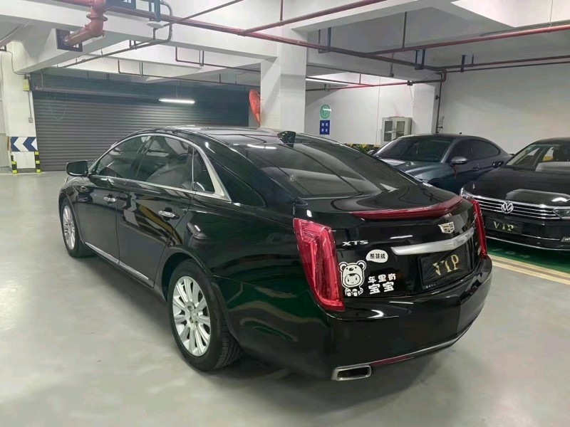 成都17年凯迪拉克XTS7