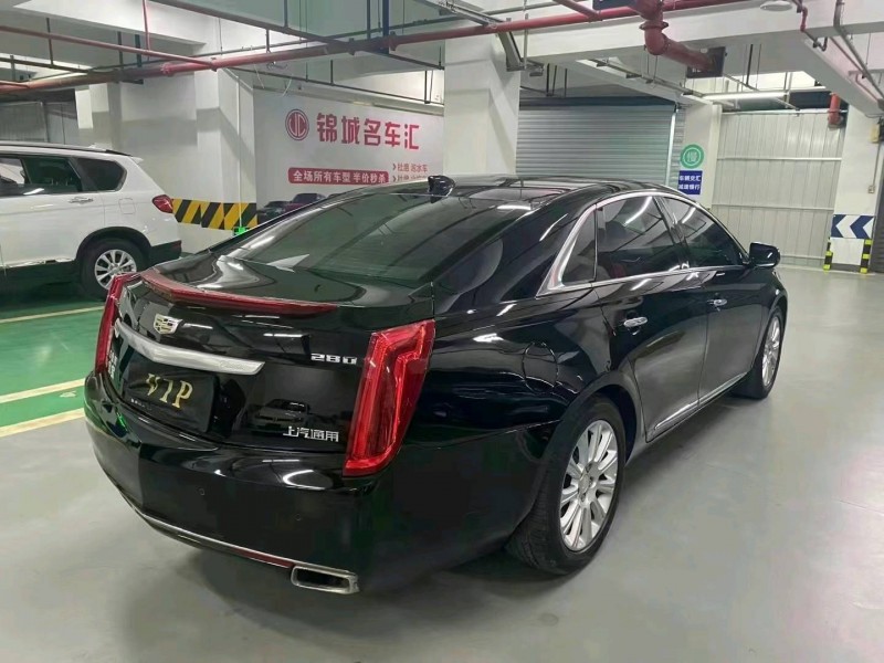 成都17年凯迪拉克XTS9