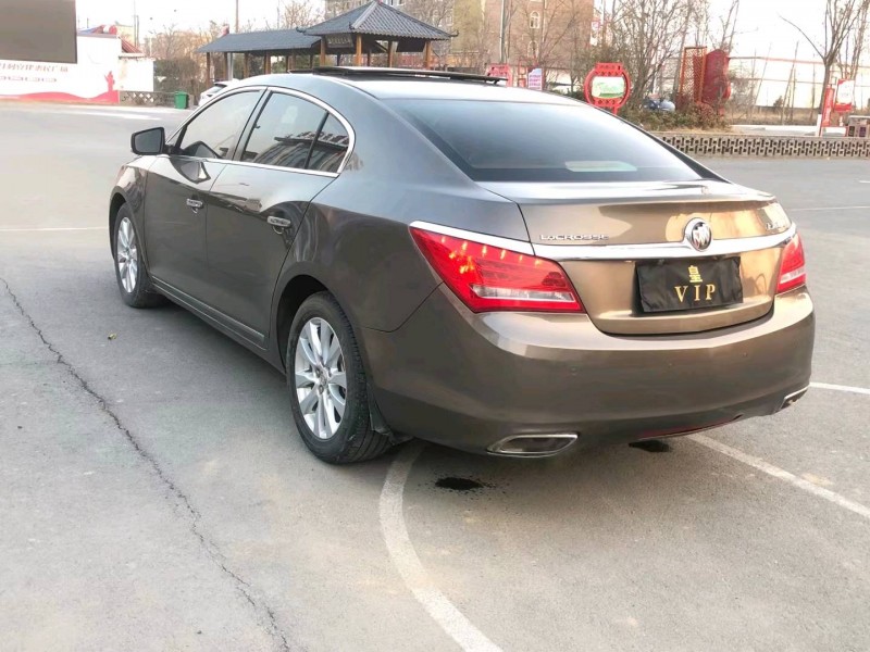 徐州14年别克君越8