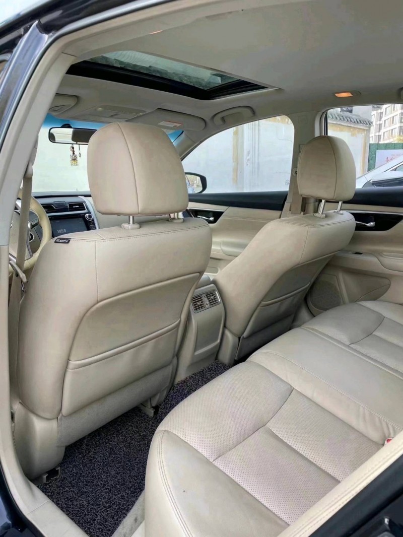 廊坊14年日产天籁5