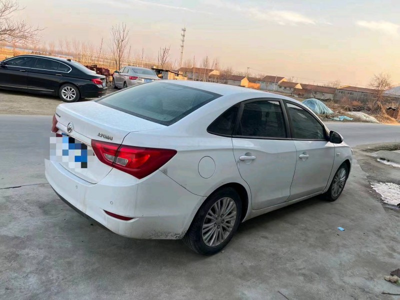 枣庄17年别克英朗6