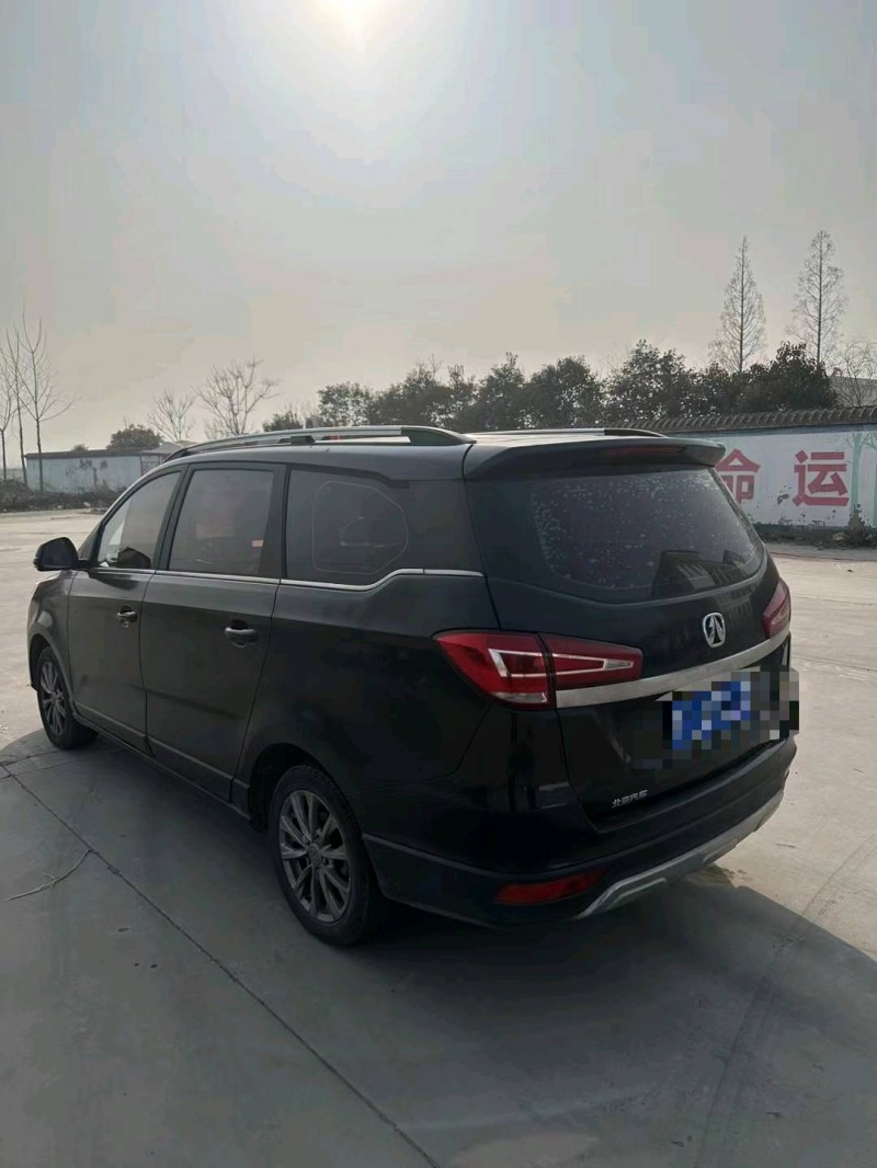 北京18年北汽威旺M50F7
