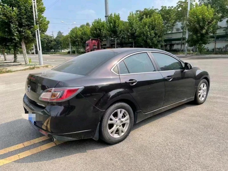 北京11年马自达睿翼8