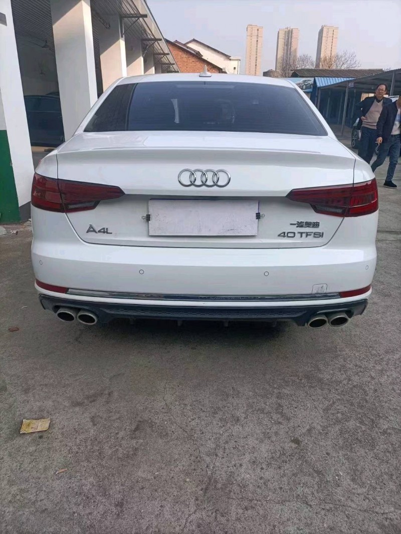 邵阳19年奥迪A4L1