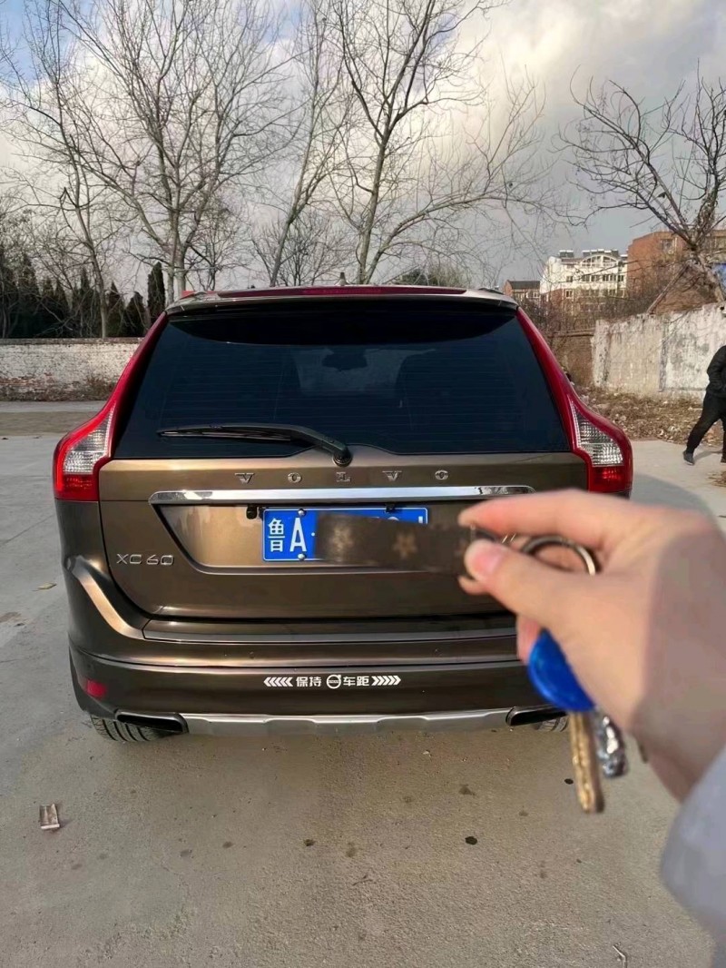 枣庄14年沃尔沃XC602