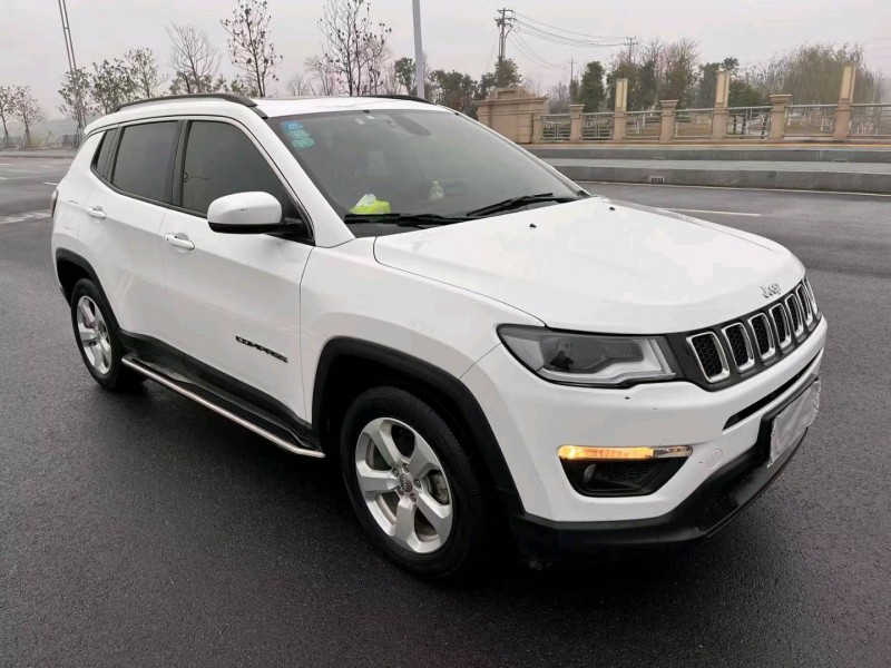 徐州17年Jeep指南者3