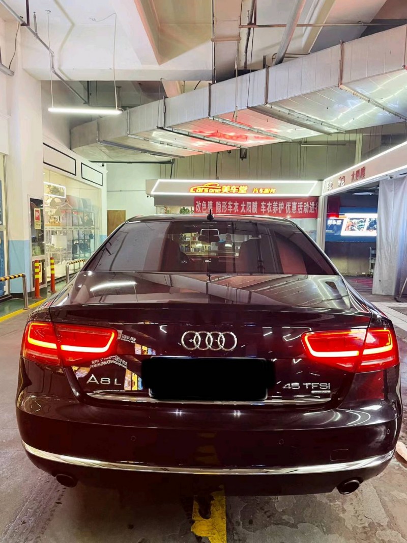 邯郸14年奥迪A8L4