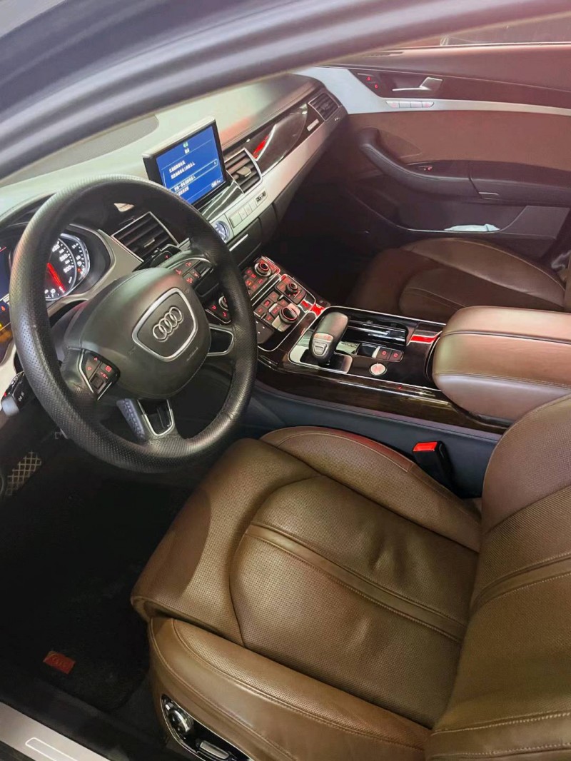 邯郸14年奥迪A8L6