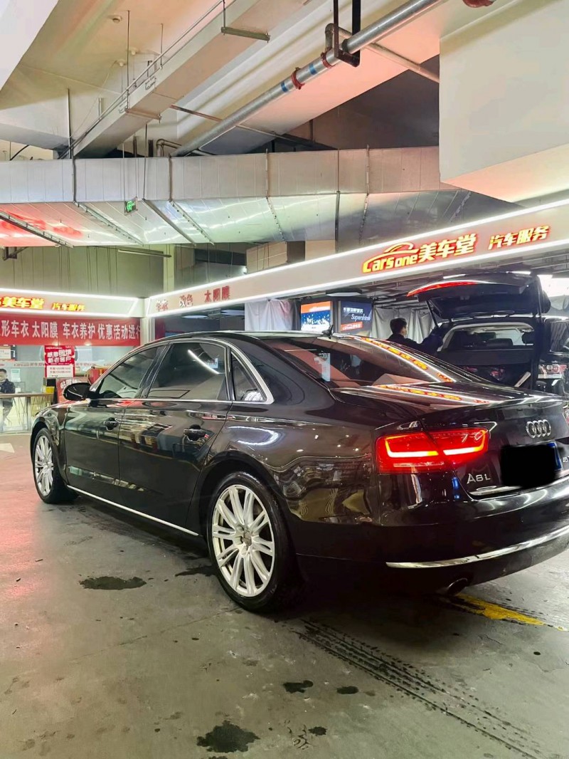 邯郸14年奥迪A8L8