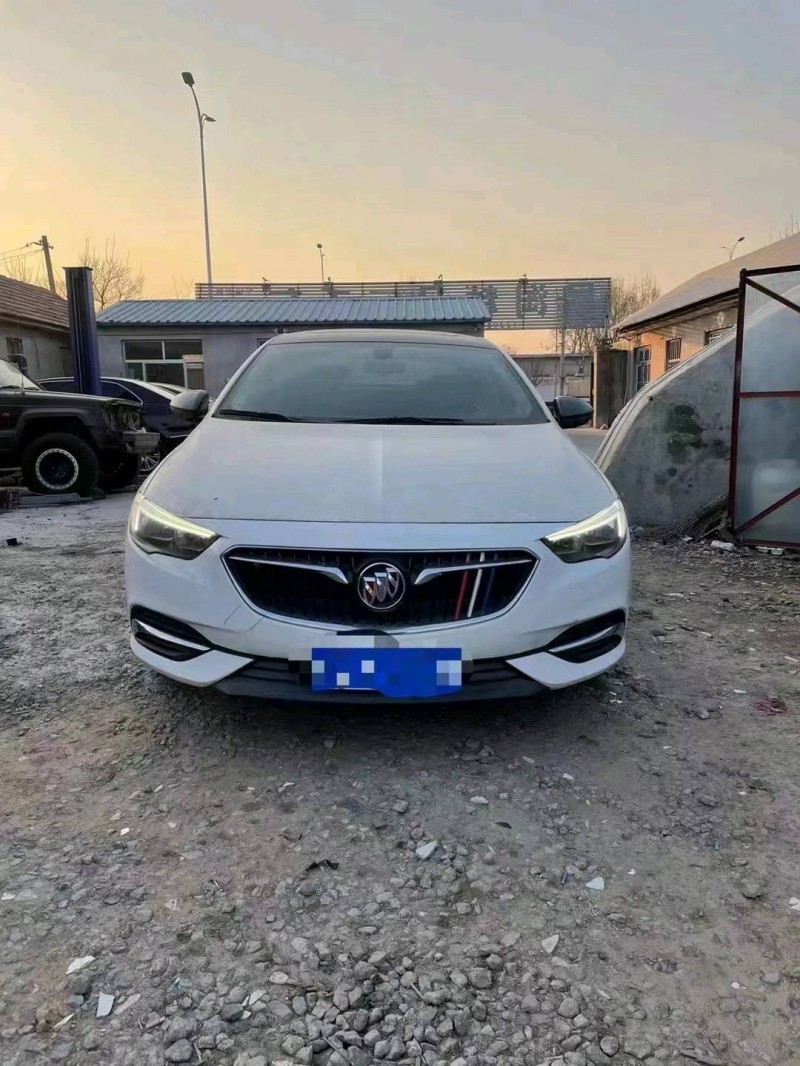 枣庄18年别克君威1