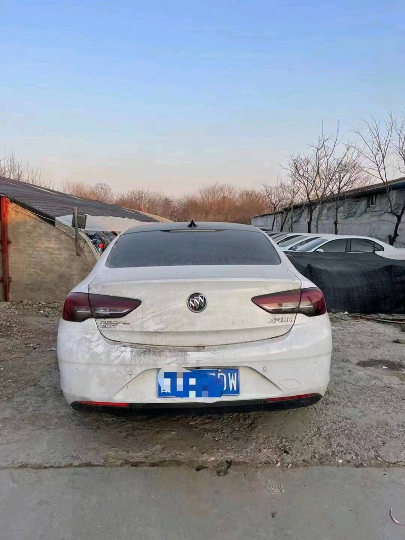 枣庄18年别克君威4