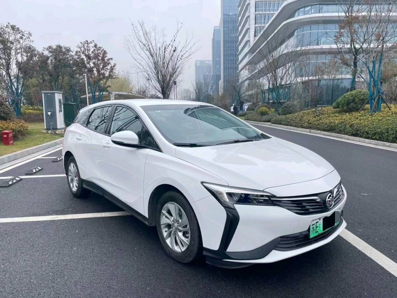 常州22年别克微蓝8