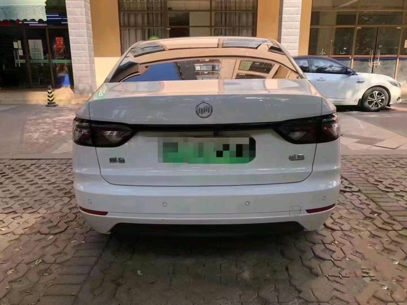 宜昌21年威马汽车E54