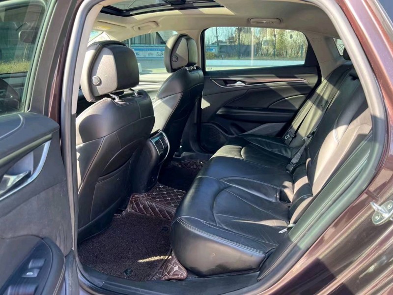 枣庄17年别克君越4