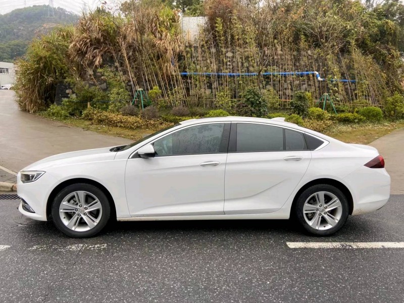 广州18年别克君威6