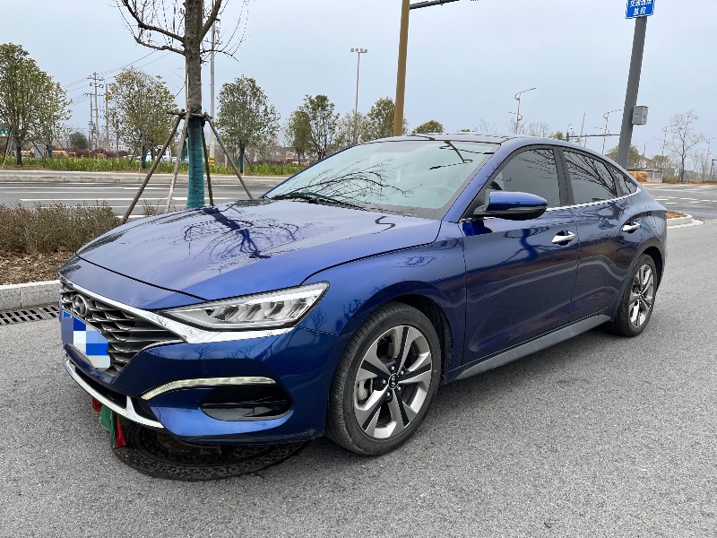 泰州19年现代菲斯塔2