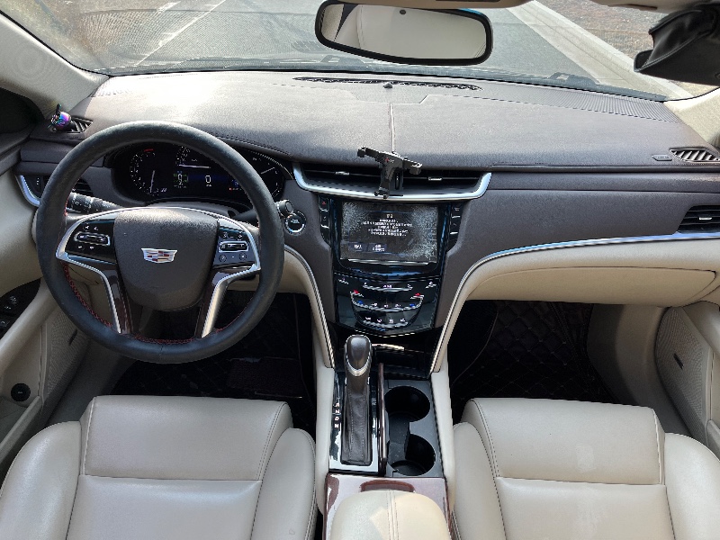 泰州17年凯迪拉克XTS3