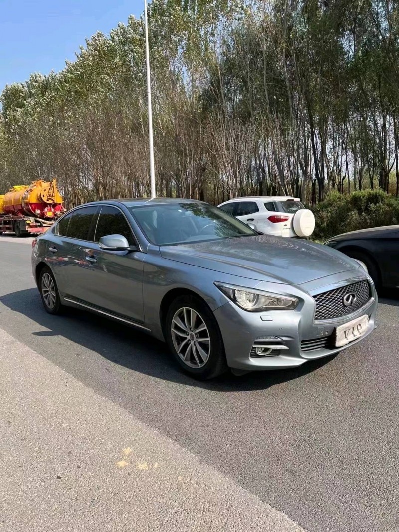 沈陽16年英菲尼迪Q50L2