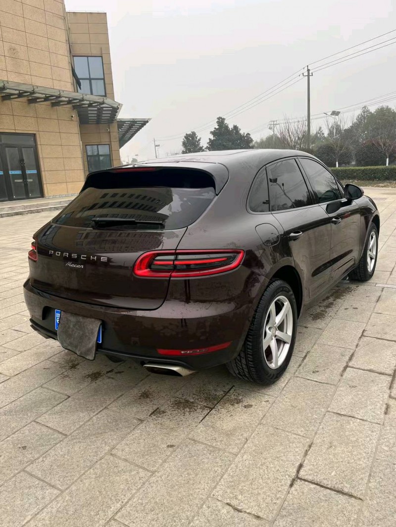 宜昌16年保时捷Macan4