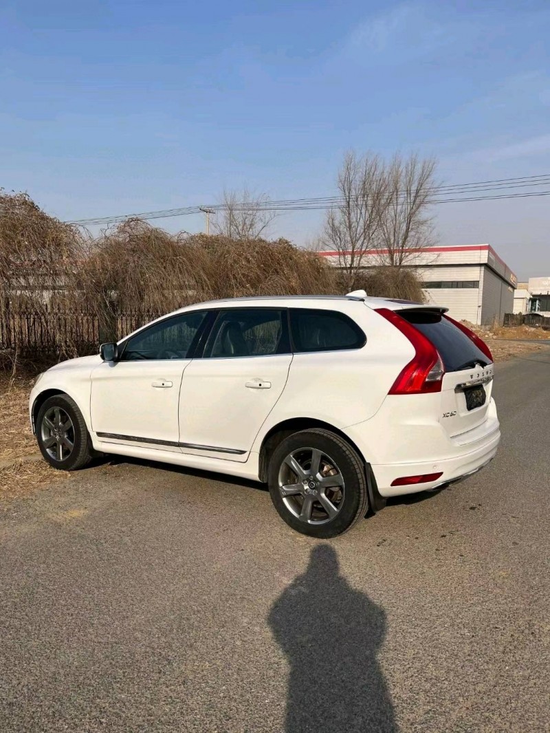 沈阳14年沃尔沃XC608