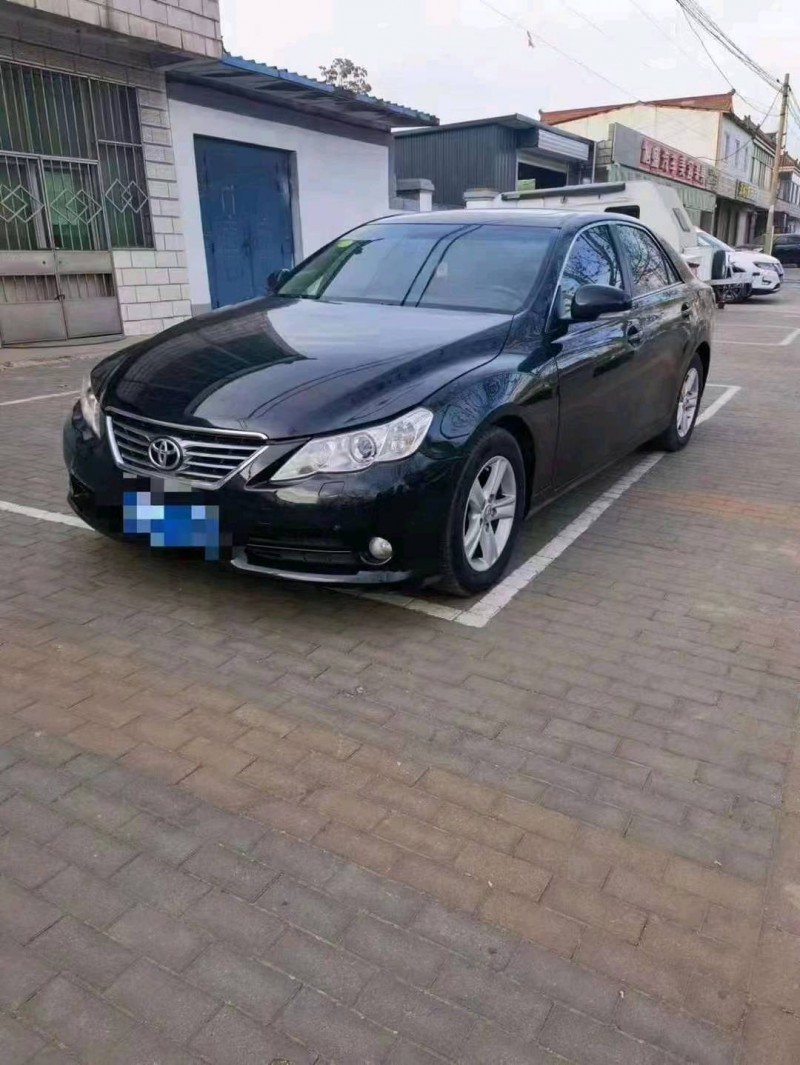 邯郸11年丰田锐志3