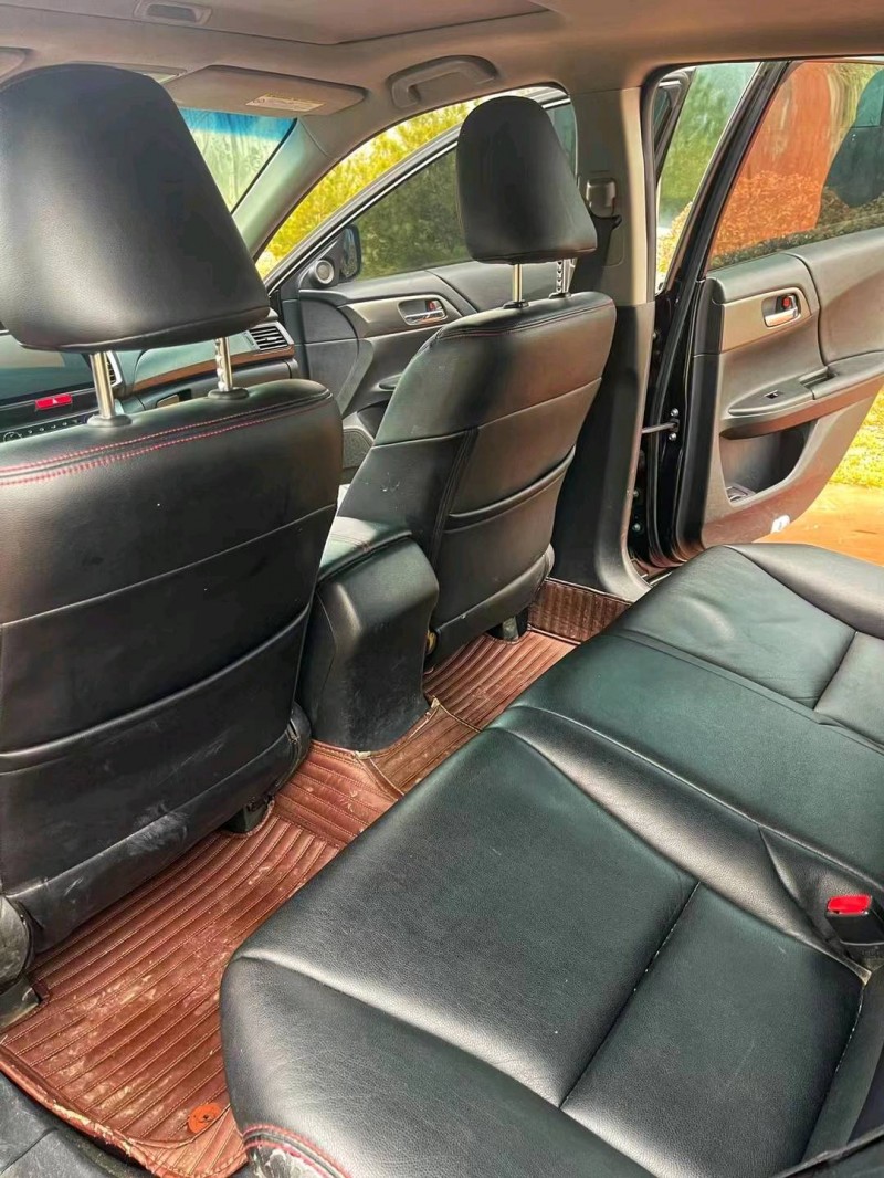 枣庄15年本田雅阁8