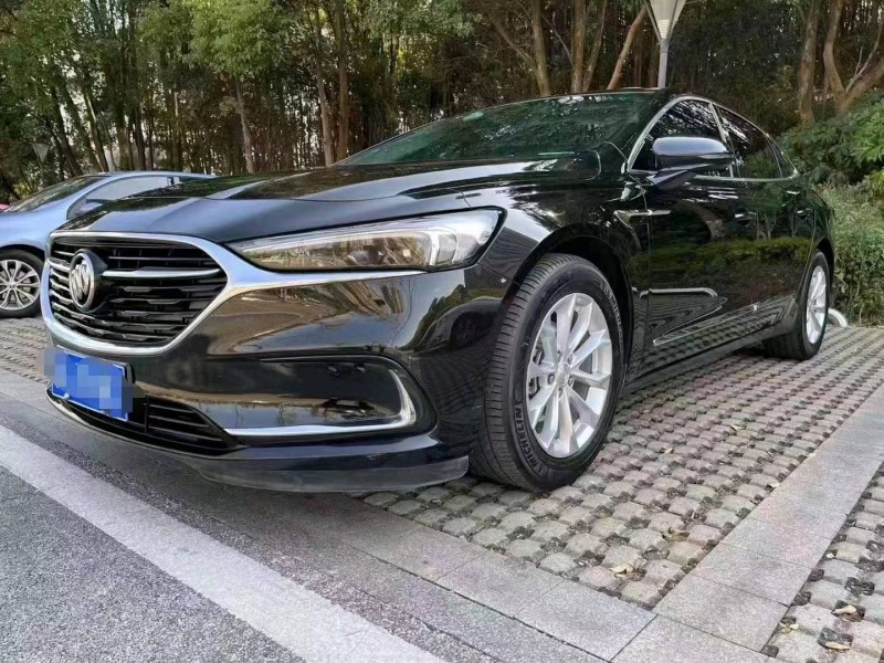 宜春21年别克君越6