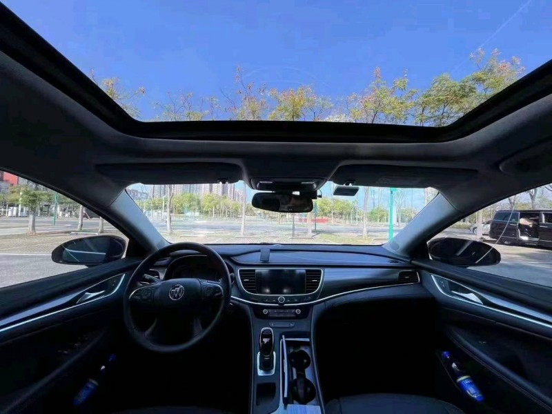 宜春21年别克君越2