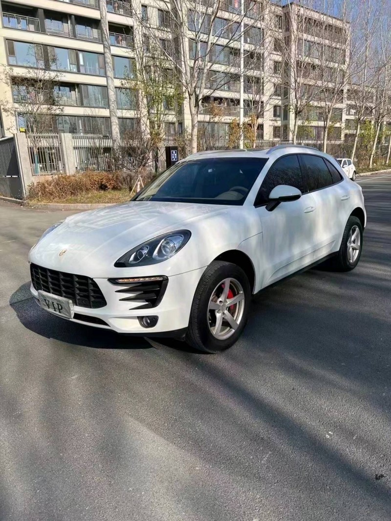 沈阳15年保时捷Macan2