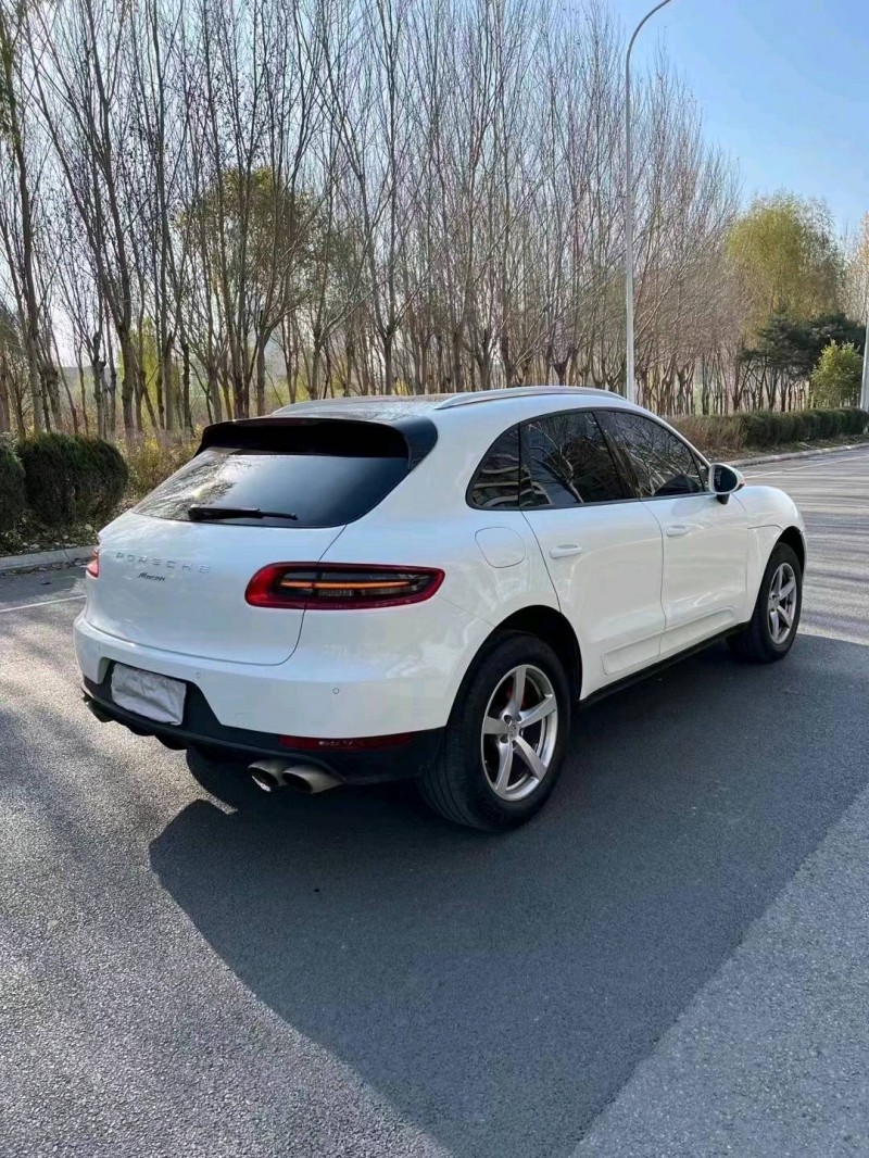 沈阳15年保时捷Macan8