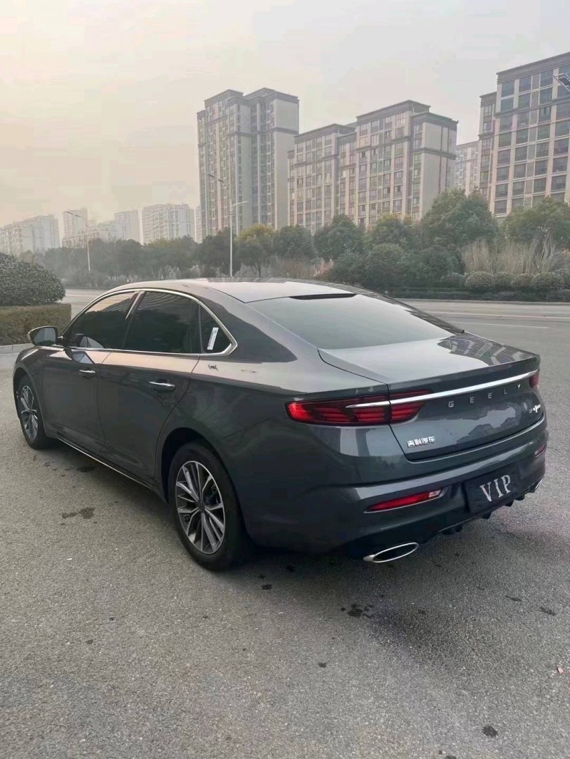 淮南22年吉利博瑞8