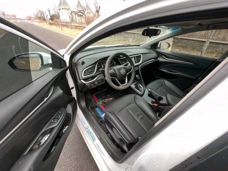 枣庄21年别克英朗3