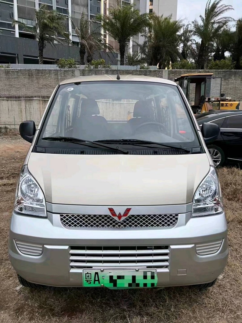 广州22年五菱汽车NANO EV5