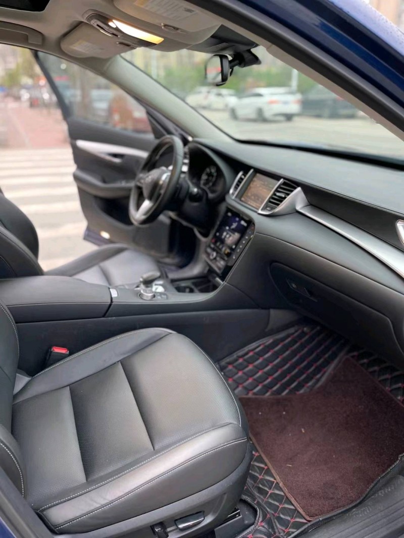 珠海19年英菲尼迪QX506