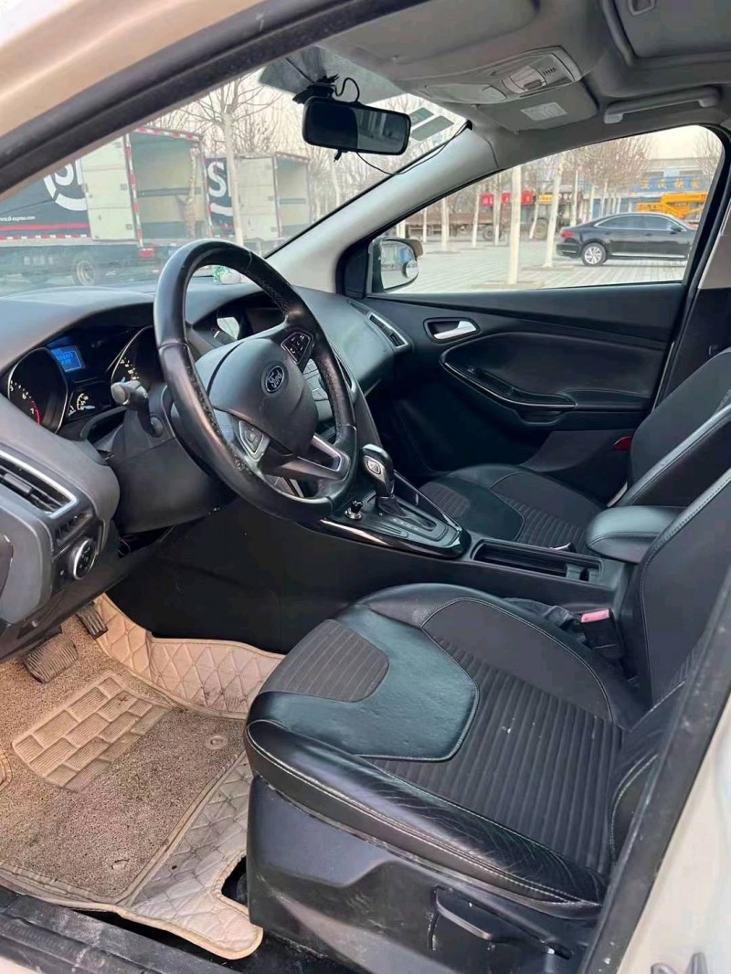 北京16年福特福克斯4