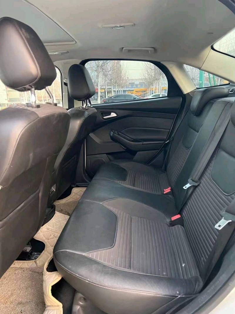 北京16年福特福克斯5