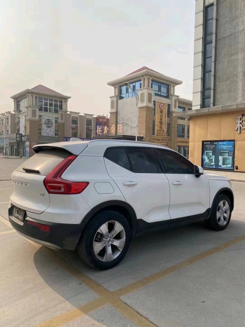 东营20年沃尔沃XC406