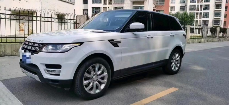 珠海17年路虎揽胜运动3
