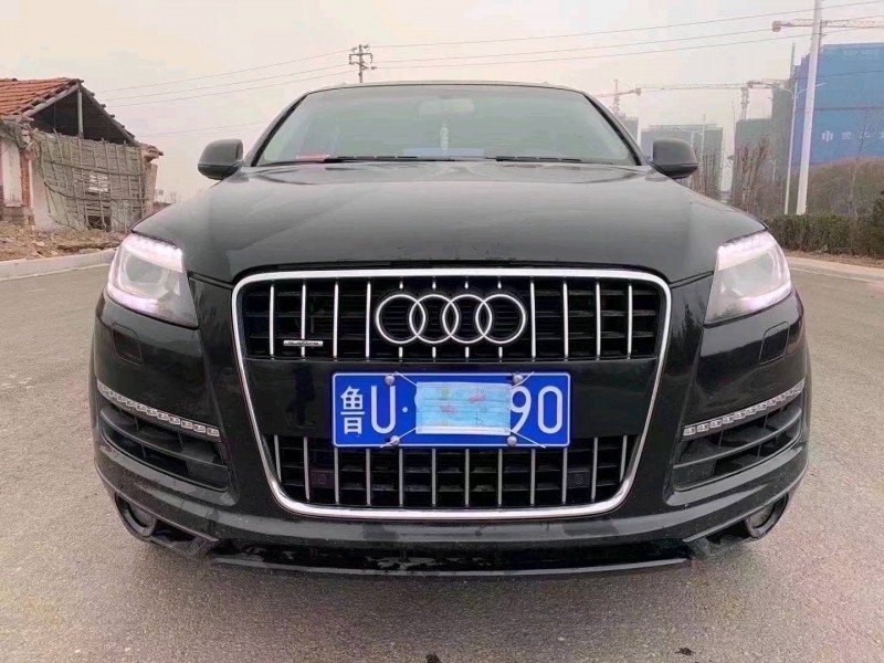 青岛13年奥迪Q71