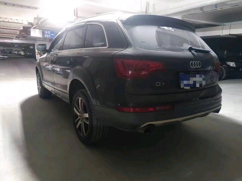 青岛15年奥迪Q73