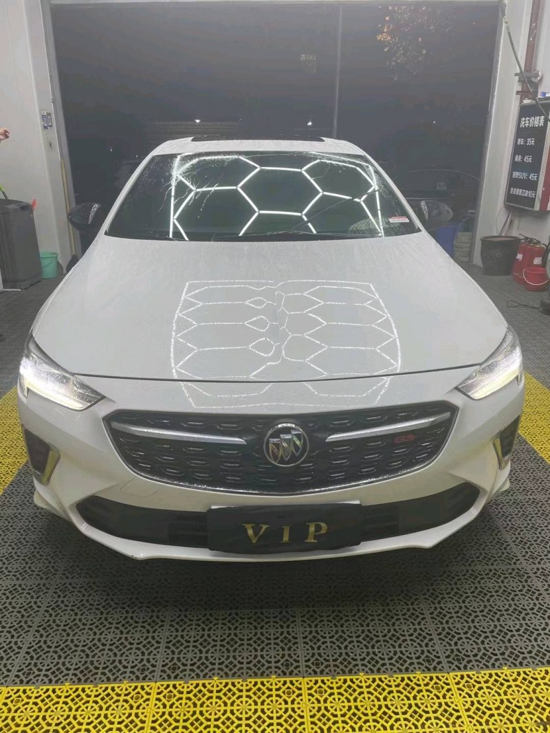 石家庄20年别克君威9