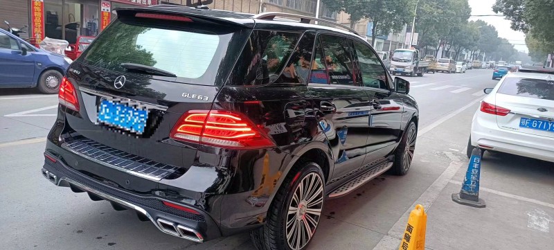 宜昌14年奔驰ML6